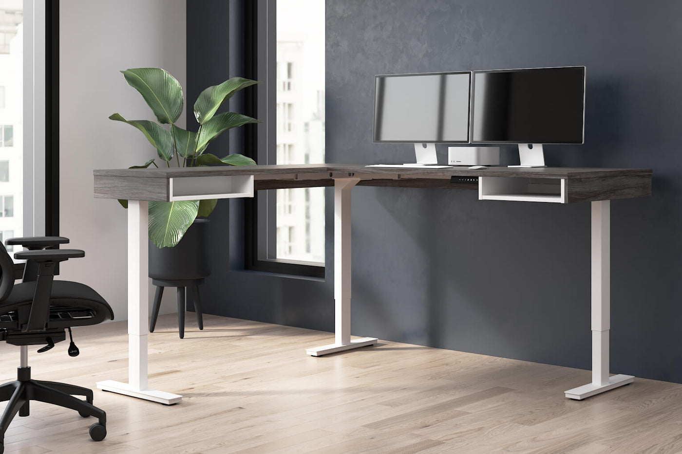 Working from Home? Here Are 5 Reasons to Choose a Standing Desk for Your Home Office