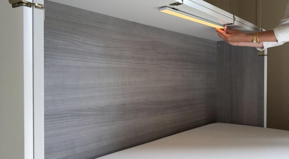 Illuminating Features